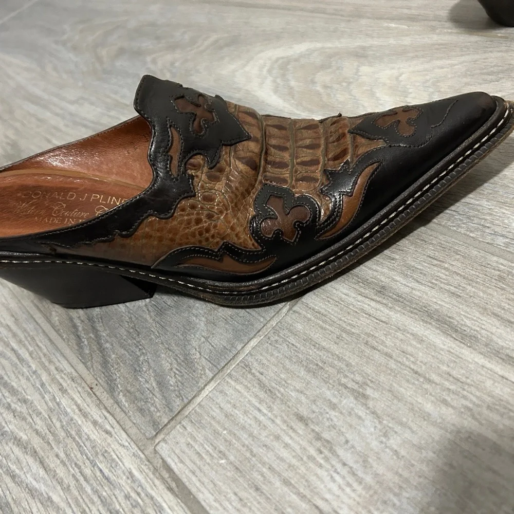 Women's Donald J. Pliner Black/Tan Western Shoe Boot/Mule/Clog - 6-6.5 - Picture 5 of 10